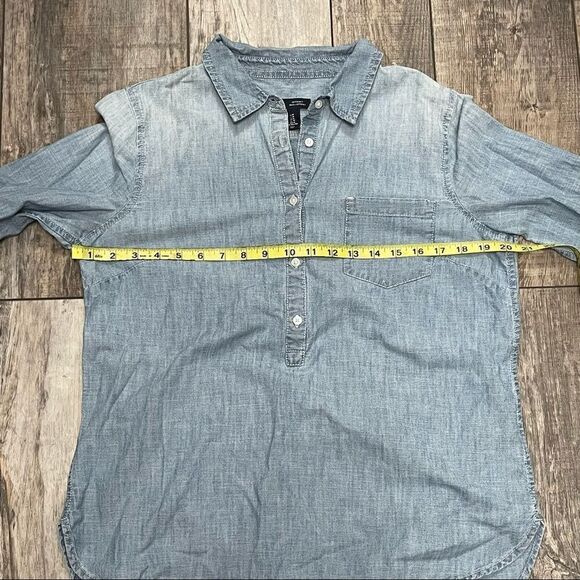 Gap Light Blue Denim Partial Button-down Long Sleeve Boyfriend Cut Shirt Medium - Picture 7 of 10